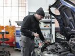 diesel mechanic technician